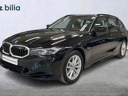 Svart Begagnad 2022 BMW 330e Shadowline Kombi | 439 900 kr (Dyr)