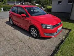 Röd Begagnad 2010 VW Polo Halvkombi | 57 000 kr (Bra pris)