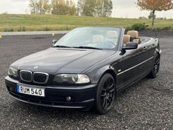Begagnad 2001 BMW 323 Cabriolet Cab | 69 500 kr (Marknadspris)