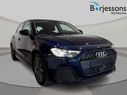 Blå Ny 2025 Audi A1 Sportback Design Halvkombi | 299 000 kr (Lite dyr)