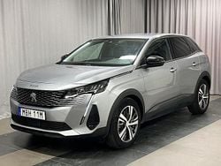 Grå Begagnad 2022 Peugeot 3008 Active SUV | 249 800 kr (Marknadspris)