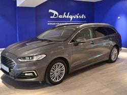 Grå Begagnad 2022 Ford Mondeo Kombi | 239 000 kr (Marknadspris)