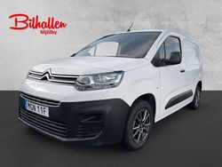 Vit Begagnad 2022 Citroën Berlingo Minibuss | 189 000 kr (Marknadspris)