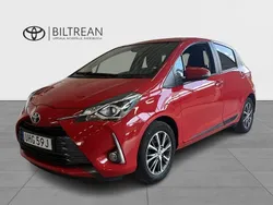 Röd Begagnad 2019 Toyota Yaris Halvkombi | 155 000 kr (Marknadspris)