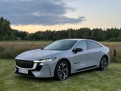 Aero grey Begagnad 2025 Mazda 6e Takumi-Line Sedan | 479 900 kr