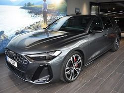 Daytonagrå pärleffekt Begagnad 2025 Audi A5 S-Line Sportkupé | 775 900 kr