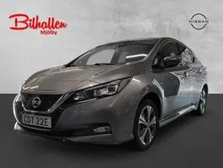 Grå Begagnad 2020 Nissan Leaf N-Connecta Halvkombi | 219 000 kr (Lite dyr)