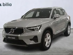 Grå Begagnad 2023 Volvo XC40 Core SUV | 329 000 kr (Bra pris)