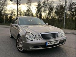Silver Begagnad 2007 Mercedes E200 Classic Kombi | 40 000 kr (Marknadspris)