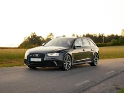 Svart Begagnad 2014 Audi RS4 Exclusive Kombi | 469 900 kr (Superpris)