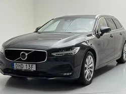 Grå Begagnad 2020 Volvo V90 Momentum Kombi | 219 900 kr (Bra pris)