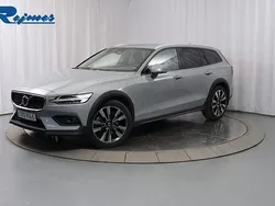 Begagnad 2024 Volvo V60 CC Kombi | 479 900 kr (Dyr)