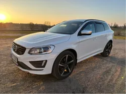 Vit Begagnad 2014 Volvo XC60 R-Design SUV | 165 000 kr (Marknadspris)