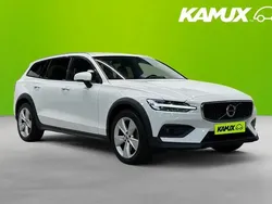 Vit Begagnad 2020 Volvo V60 CC Kombi | 244 800 kr (Marknadspris)