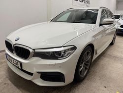 Vit Begagnad 2019 BMW 520 M Sport Kombi | 229 500 kr (Marknadspris)