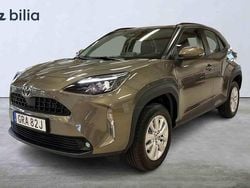 Grön Begagnad 2025 Toyota Yaris Cross SUV | 289 900 kr (Superpris)