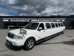Vit Begagnad 2000 Lincoln Navigator SUV | 189 000 kr