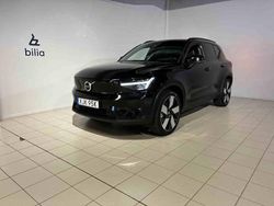 Svart Begagnad 2024 Volvo XC40 Single Motor Extended Range SUV | 429 900 kr