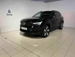 Svart Begagnad 2024 Volvo XC40 Single Motor Extended Range SUV | 429 900 kr