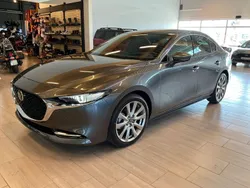 Grå Ny 2024 Mazda 3 Exclusive-Line Sedan | 368 000 kr