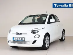 Vit Begagnad 2021 Fiat 500e Icon Halvkombi | 164 900 kr (Marknadspris)