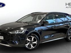 Svart (black) Begagnad 2023 Ford Focus Active Kombi | 229 900 kr (Marknadspris)