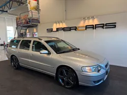 Ljusgrå Begagnad 2005 Volvo V70 Kombi | 168 000 kr