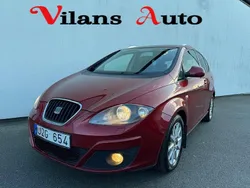 Mörkröd (röd) Begagnad 2010 Seat Altea XL Minibuss | 39 900 kr (Superpris)