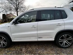 Vit Begagnad 2011 VW Tiguan Sportline SUV | 83 000 kr (Marknadspris)