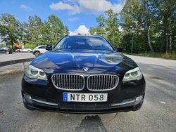 Svart Begagnad 2011 BMW 520 Kombi | 77 000 kr (Marknadspris)
