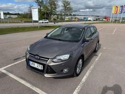 Brun Begagnad 2013 Ford Focus Titanium Kombi | 54 500 kr (Lite dyr)