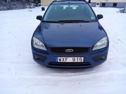 Blå Begagnad 2005 Ford Focus Kombi | 12 500 kr (Bra pris)