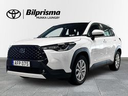 Vit Begagnad 2022 Toyota Corolla Cross Active SUV | 349 900 kr (Marknadspris)