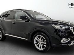 Svart (black) Begagnad 2021 MG EHS Luxury SUV | 239 900 kr (Marknadspris)