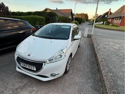 Begagnad 2014 Peugeot 208 Halvkombi | 70 000 kr (Marknadspris)