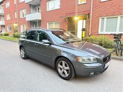 Begagnad 2005 Volvo V50 Kinetic Kombi | 27 500 kr