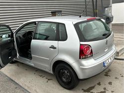 Silver Begagnad 2006 VW Polo Trendline Halvkombi | 28 000 kr (Lite dyr)