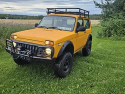 Gul Begagnad 2010 Lada niva SUV | 75 000 kr