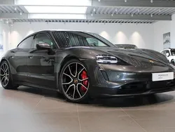 Mörkgrå Begagnad 2020 Porsche Taycan 4S Sedan | 725 000 kr (Dyr)