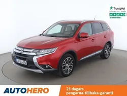 Mörkröd Begagnad 2015 Mitsubishi Outlander SUV | 163 000 kr (Lite dyr)