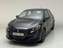 Svart Begagnad 2022 Peugeot 208 Active Halvkombi | 149 000 kr (Superpris)