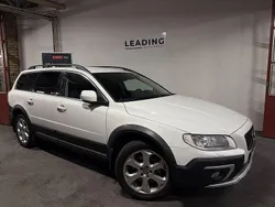 Vit Begagnad 2016 Volvo XC70 Standard SUV | 159 900 kr (Superpris)