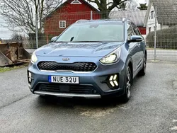 Blå Begagnad 2020 Kia Niro Advance SUV | 239 000 kr (Lite dyr)