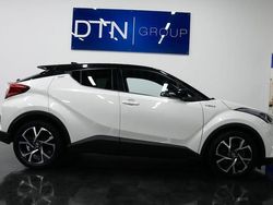 Vit Begagnad 2018 Toyota C-HR Style SUV | 219 000 kr (Marknadspris)
