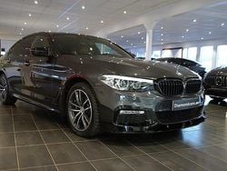 Grå Begagnad 2018 BMW 530e iPerformance Sedan | 279 900 kr (Dyr)