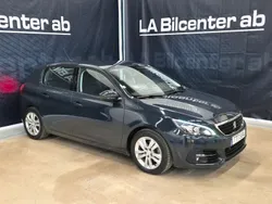 Grå Begagnad 2019 Peugeot 308 Active Halvkombi | 134 900 kr (Marknadspris)