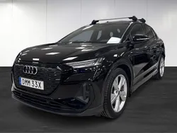 Svart Begagnad 2021 Audi Q4 e-tron S-Line SUV | 449 000 kr (Bra pris)