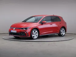 Röd (red) Begagnad 2021 VW Golf VIII Advance Halvkombi | 285 000 kr (Bra pris)