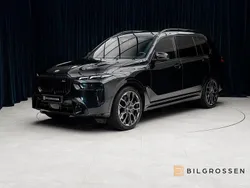 Svart Begagnad 2023 BMW X7 Comfort Edition SUV | 1 099 900 kr
