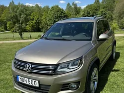 Brun Begagnad 2016 VW Tiguan Sportline SUV | 175 000 kr (Superpris)